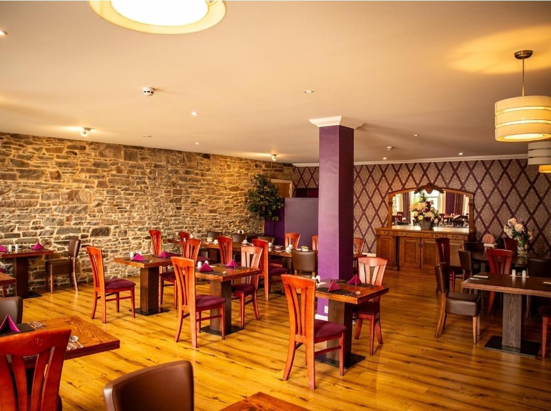 Royal Hotel Forfar Exteriör bild
